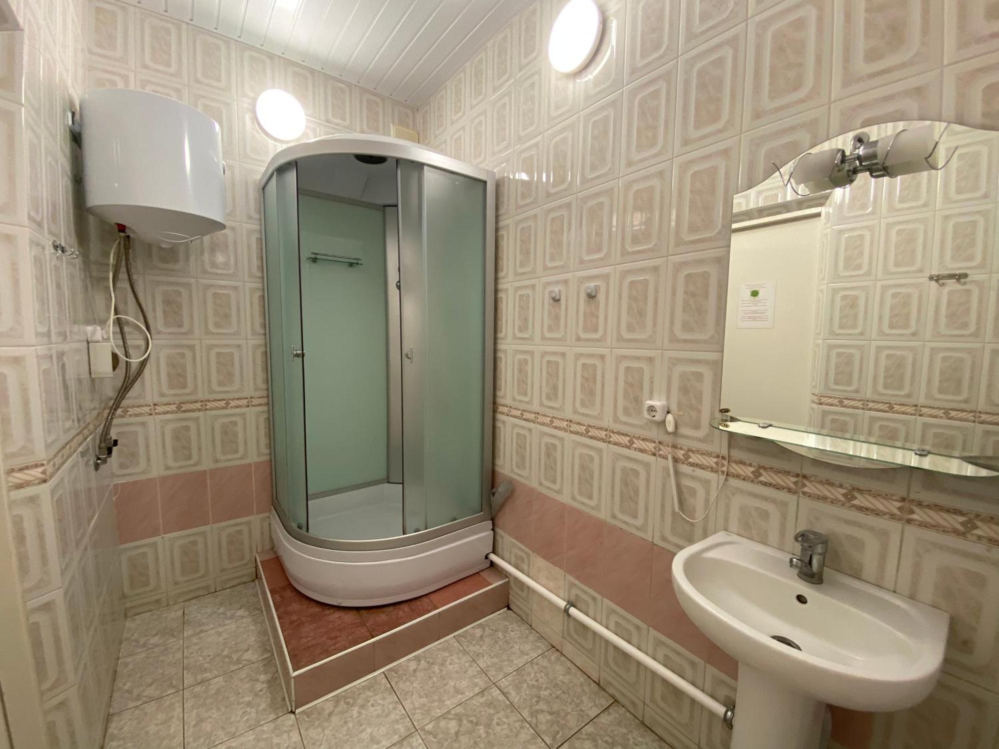 Hotel Орхідея à Romny Extérieur photo