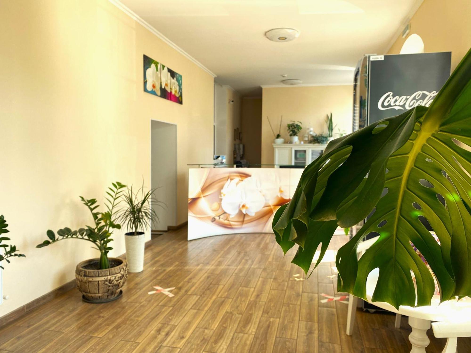 Hotel Орхідея à Romny Extérieur photo
